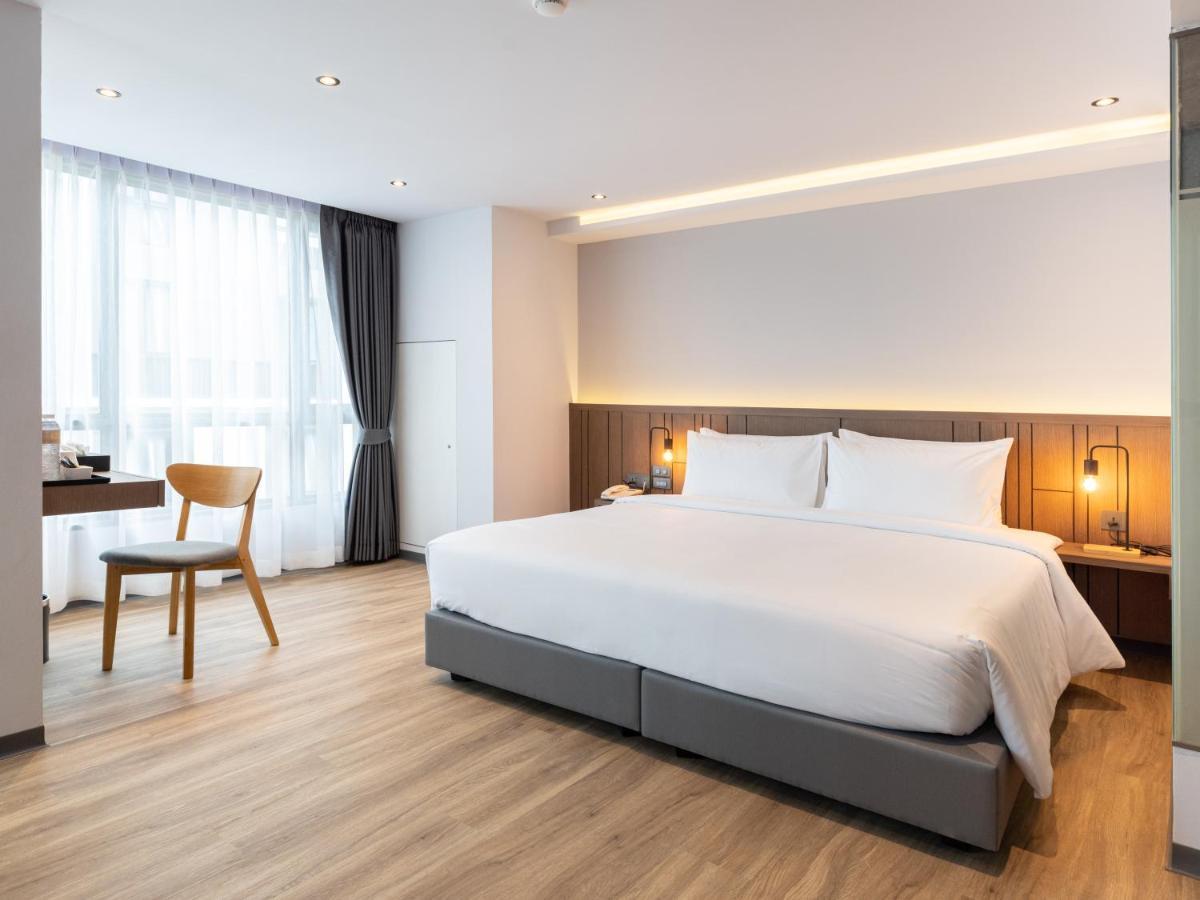 Pure Eleven Hotel Bangkok Makkasan Ngoại thất bức ảnh