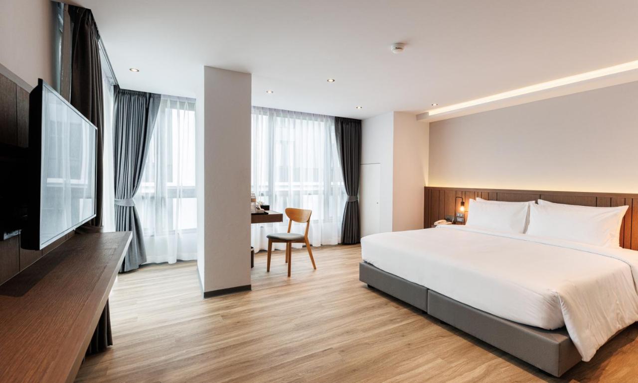 Pure Eleven Hotel Bangkok Makkasan Ngoại thất bức ảnh