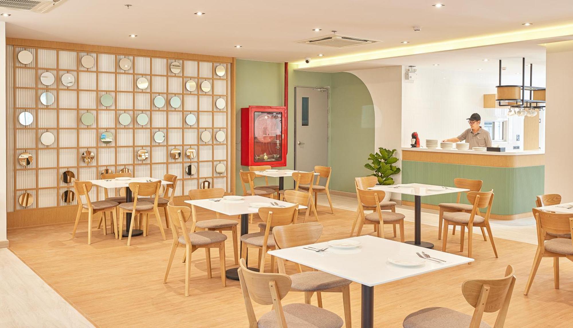 Pure Eleven Hotel Bangkok Makkasan Ngoại thất bức ảnh